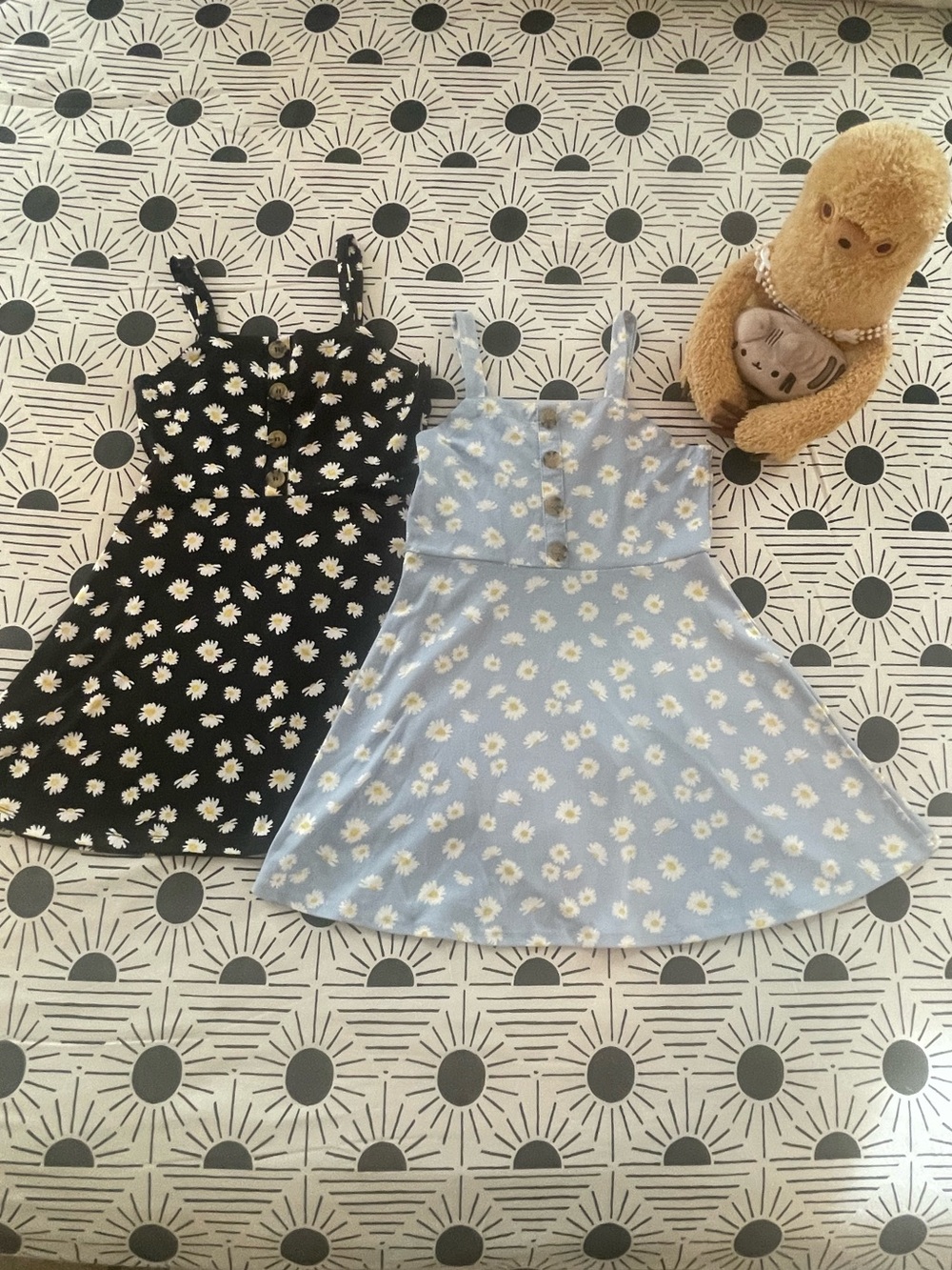 Darling F21 Daisy Skater Dress Duo (Girl’s Sz. 9/10)